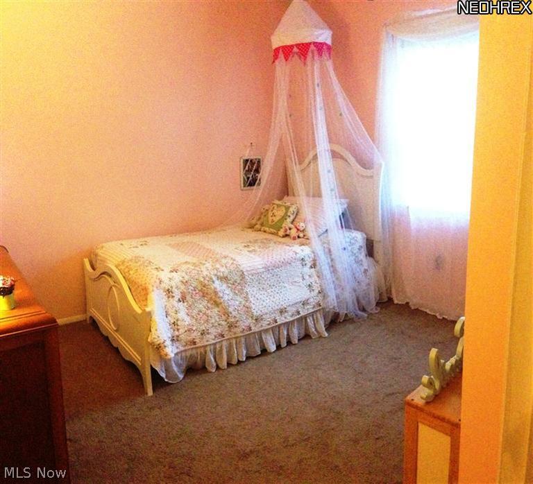 1965 Liberty Road Stow, OH 44224 - Photo 7 of 19 Gallery Image 7