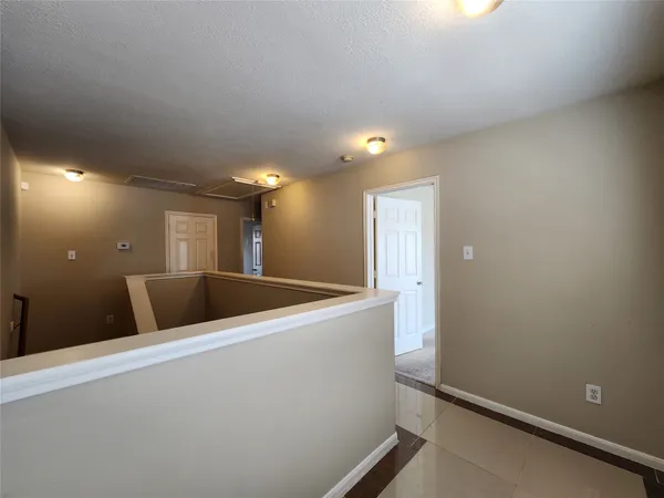 $1,895 | 11111 Valley Kings Drive, Houston, TX 77089