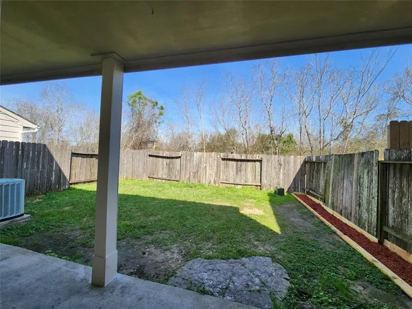 $1,895 | 11111 Valley Kings Drive, Houston, TX 77089