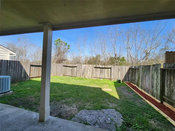 $1,895 | 11111 Valley Kings Drive, Houston, TX 77089