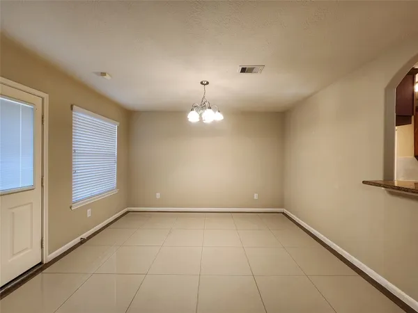 $1,895 | 11111 Valley Kings Drive, Houston, TX 77089