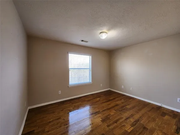 $1,895 | 11111 Valley Kings Drive, Houston, TX 77089