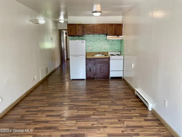 $1,100 | 24 Rawson Street, Unit 1, Albany, NY 12206