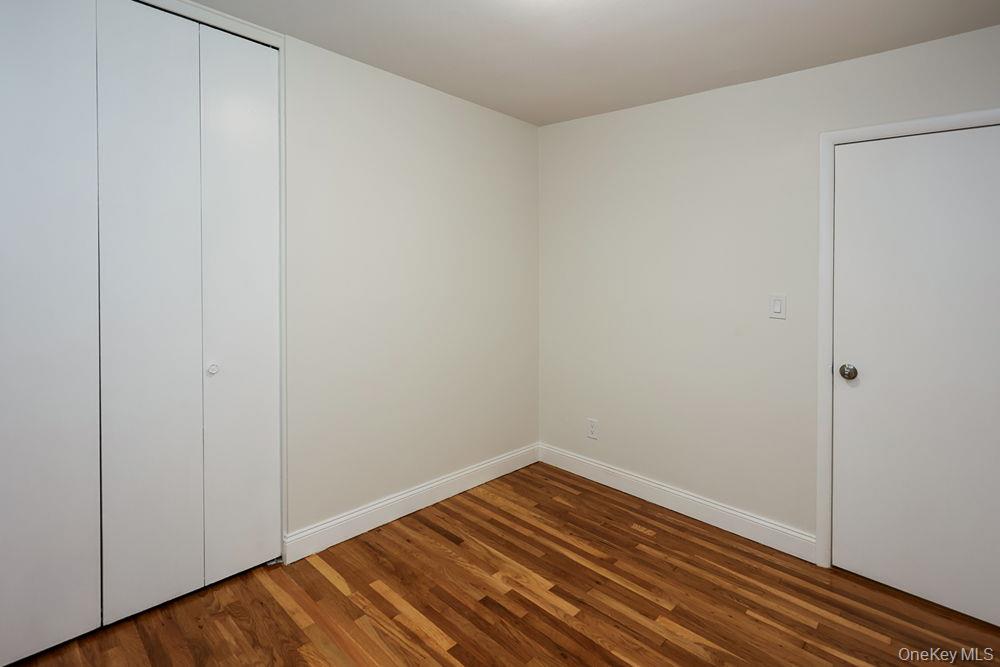 21 Dewey Road Commack, NY 11725 - Photo 18 of 40 Gallery Image 18