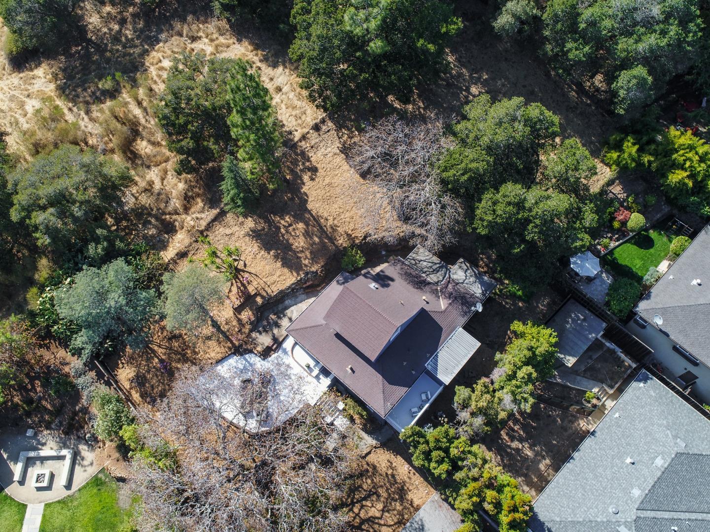 950 Holly Road Belmont, CA 94002 - Photo 6 of 43