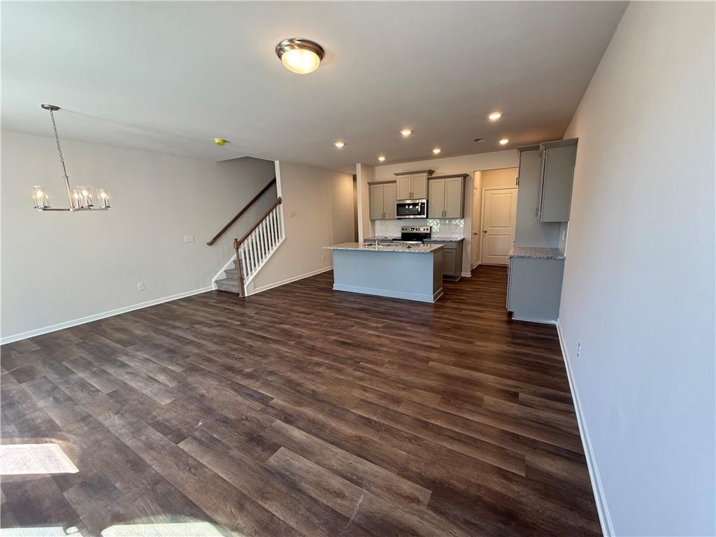 5143 Longview Run Decatur, GA 30035 - Photo 3 of 17