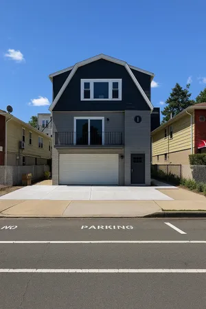 $3,700 | 253 Webster Avenue, Unit 3, Jersey City, NJ 07307