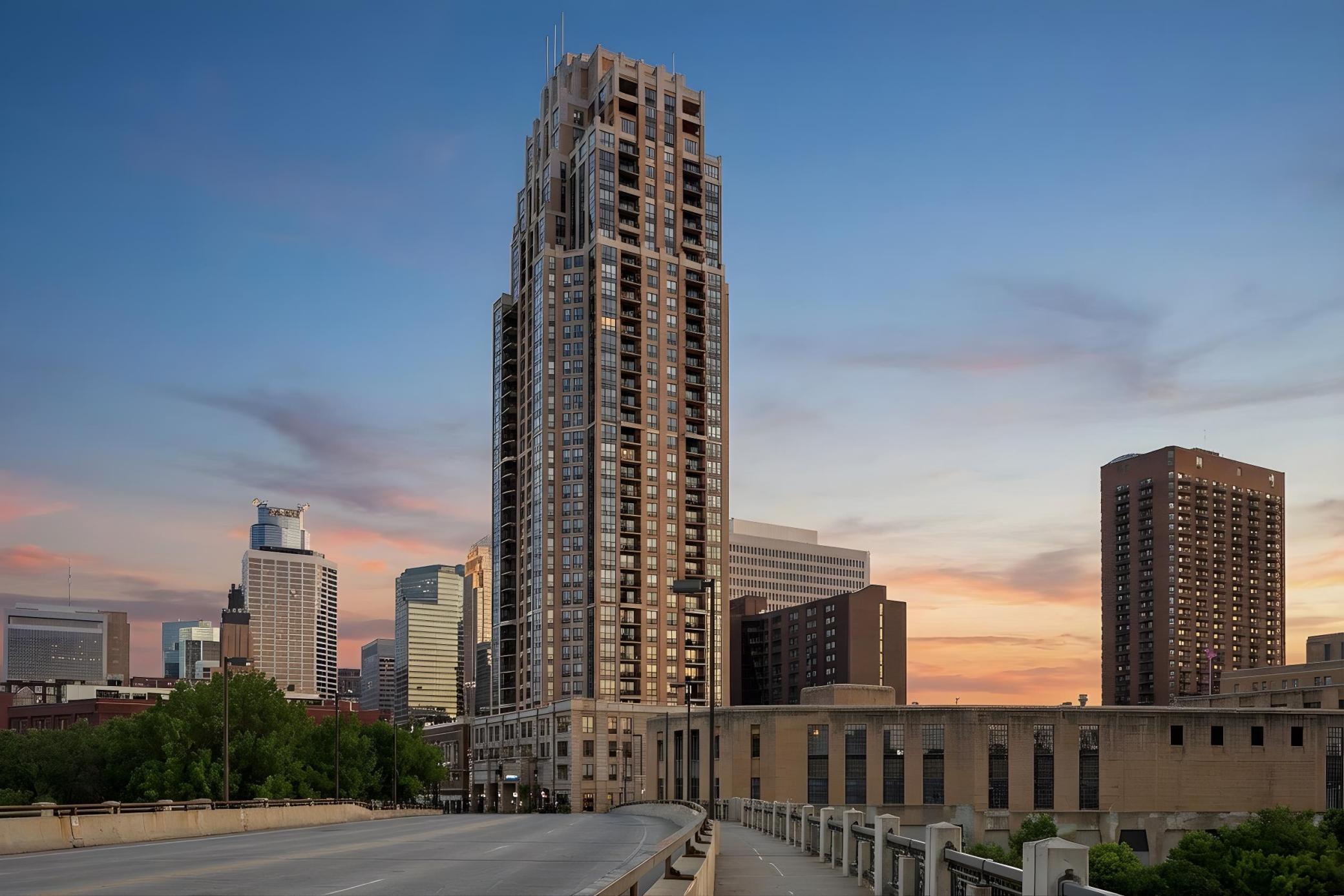 100 3rd Avenue South, Unit 2801 Minneapolis, MN 55401 - Photo 1 of 68