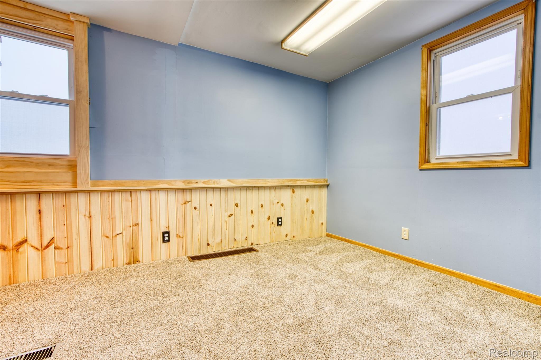 9800 West Sargent Road Fowlerville, MI 48836 - Photo 15 of 46 DSC07090_32.jpg