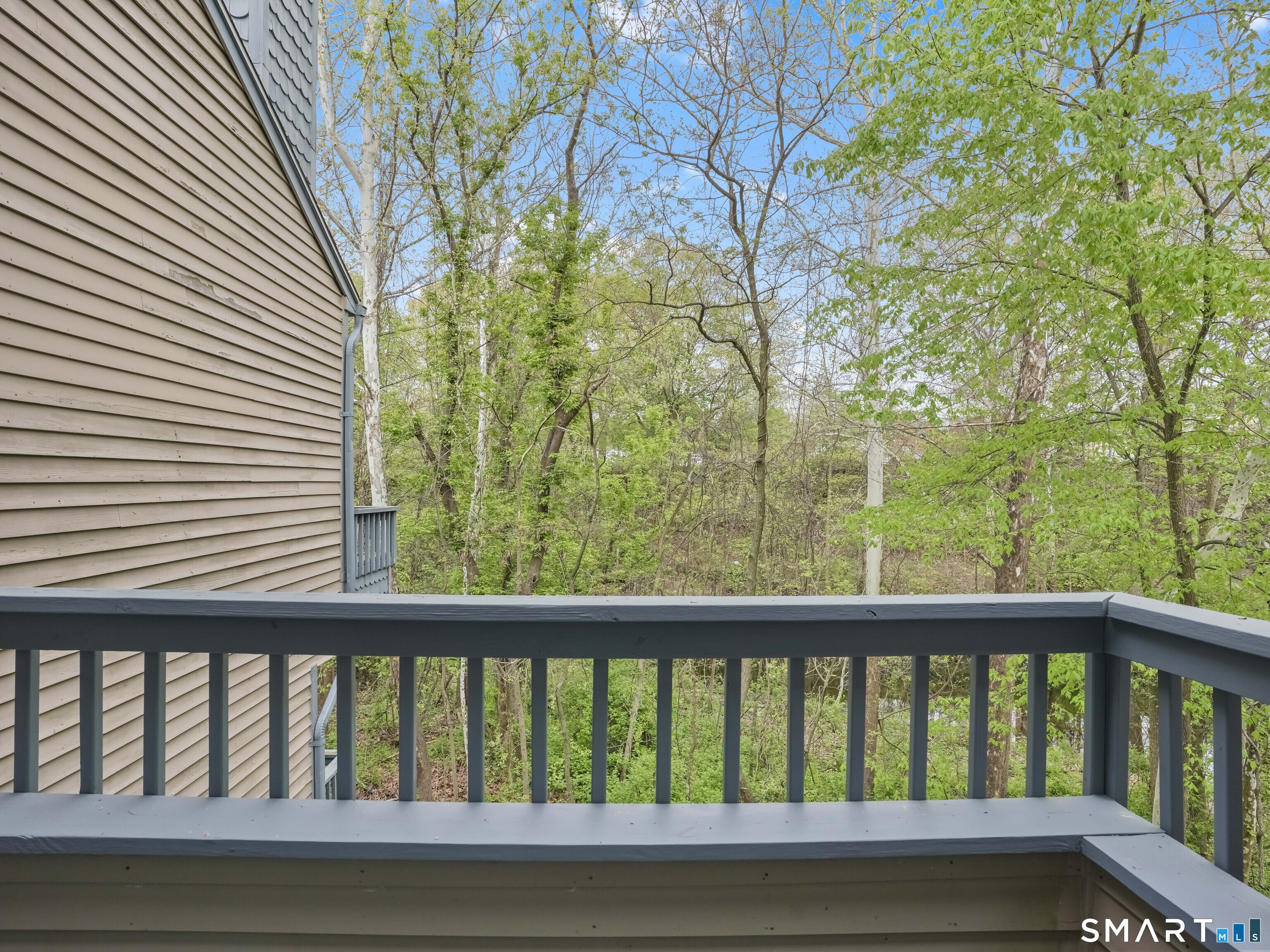 15 Perry Avenue, Unit D10 Norwalk, CT 06850 - Photo 12 of 23 a view of balcony with yard