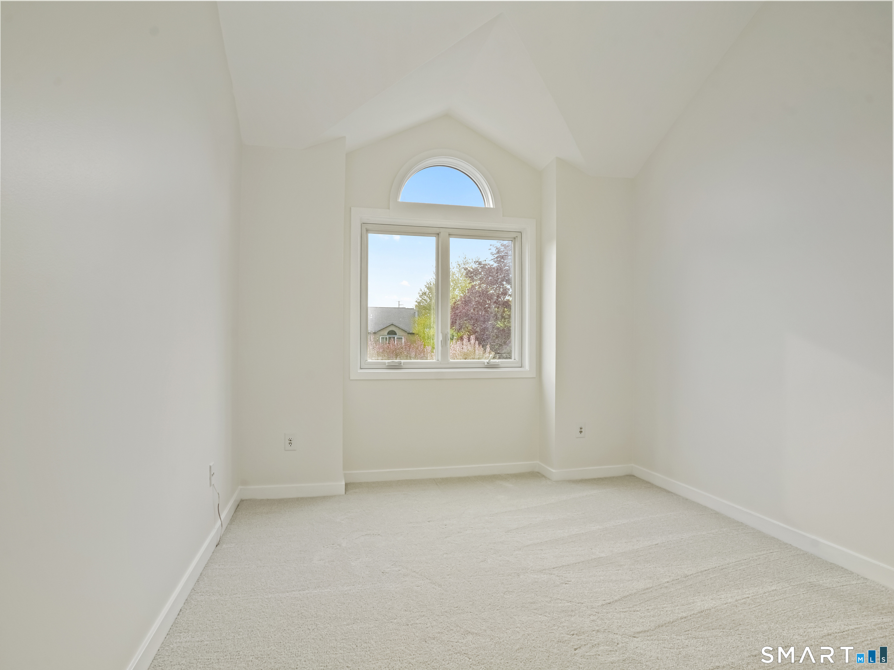15 Perry Avenue, Unit D10 Norwalk, CT 06850 - Photo 16 of 23