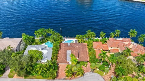 $9,750,000 | 2701 Aqua Vista Boulevard, Fort Lauderdale, FL 33301