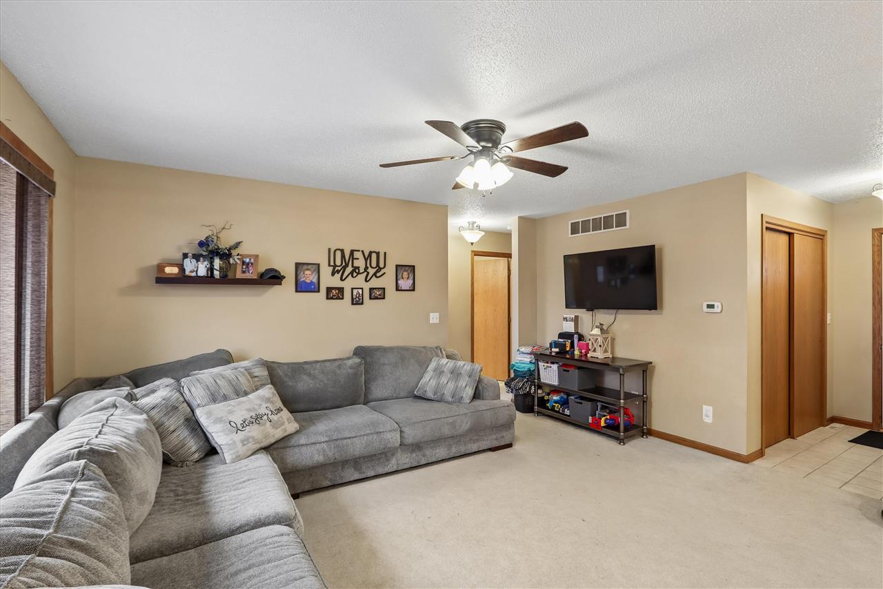 451 Elm Street Riverside, IA 52327 - Photo 5 of 22 Gallery Image 5
