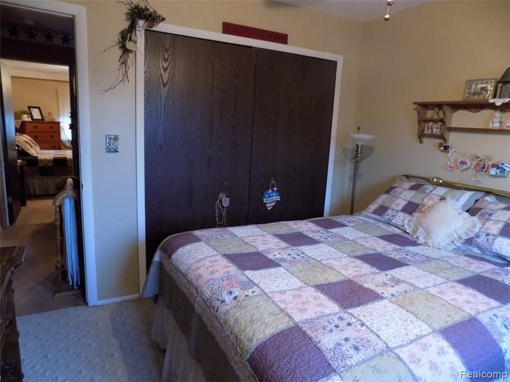 17725 Rudgate Street Southgate, MI 48195 - Photo 7 of 20