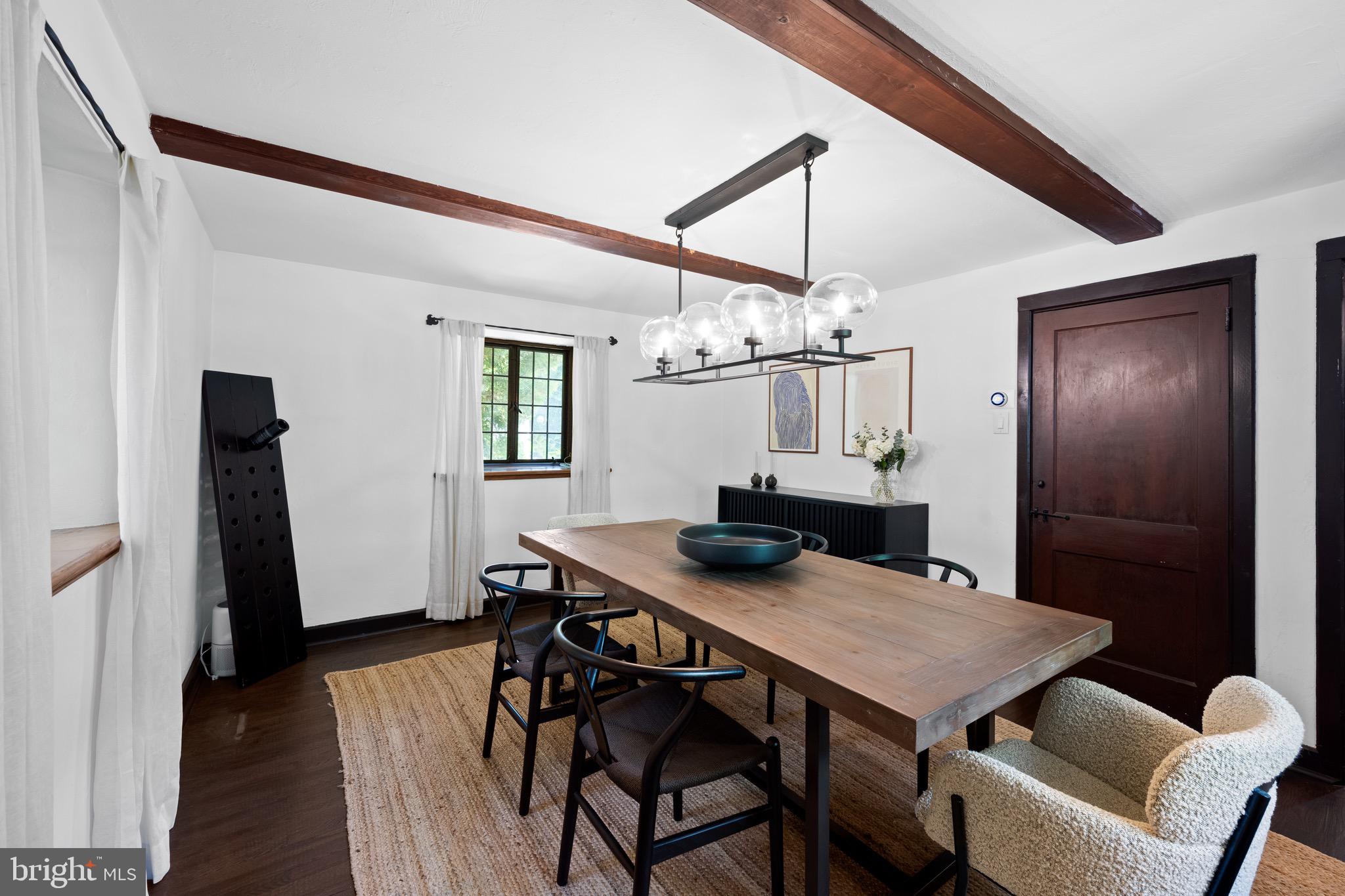 901 Twyckenham Road Media, PA 19063 - Photo 20 of 40 Dining Room