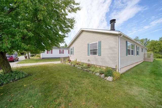 $139,000 | 8098 North Brookston Drive, Willis, MI 48191