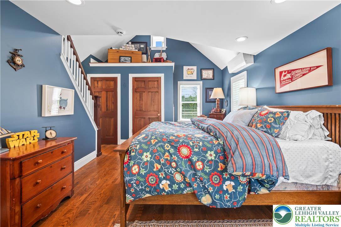 1072 5 Points Richmond Road Bangor, PA 18013 - Photo 45 of 66 a bedroom with a bed and window