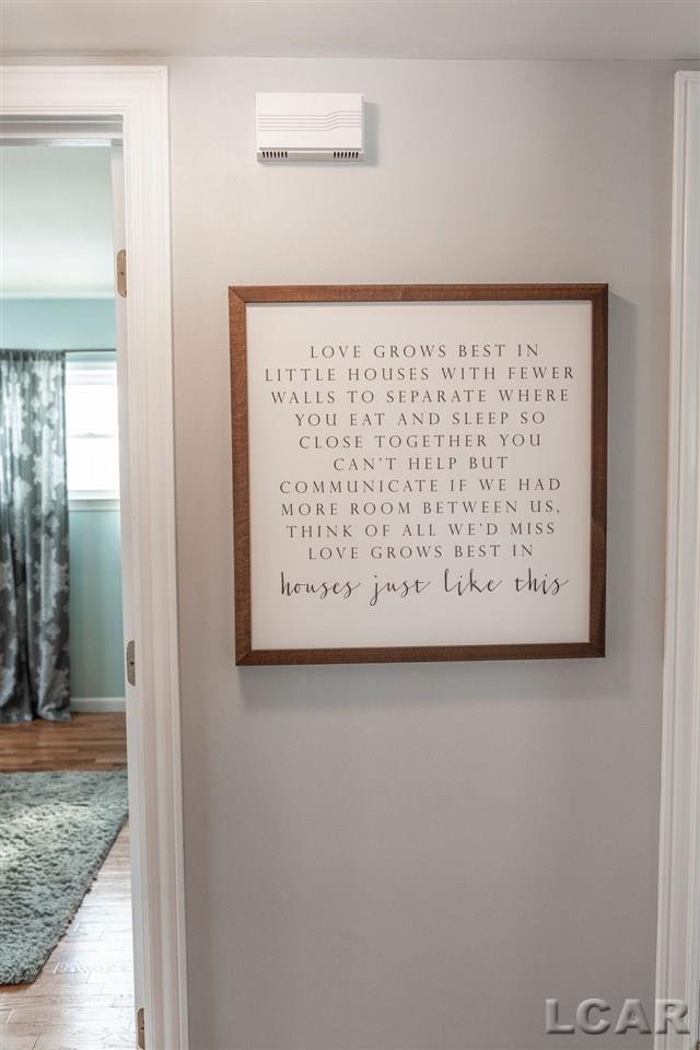 726 Loveland Road Adrian, MI 49221 - Photo 15 of 62 50007045-14.JPG
