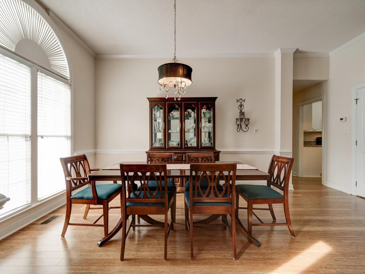 12108 Amoretto Way Raleigh, NC 27613 - Photo 5 of 40 Dining Room