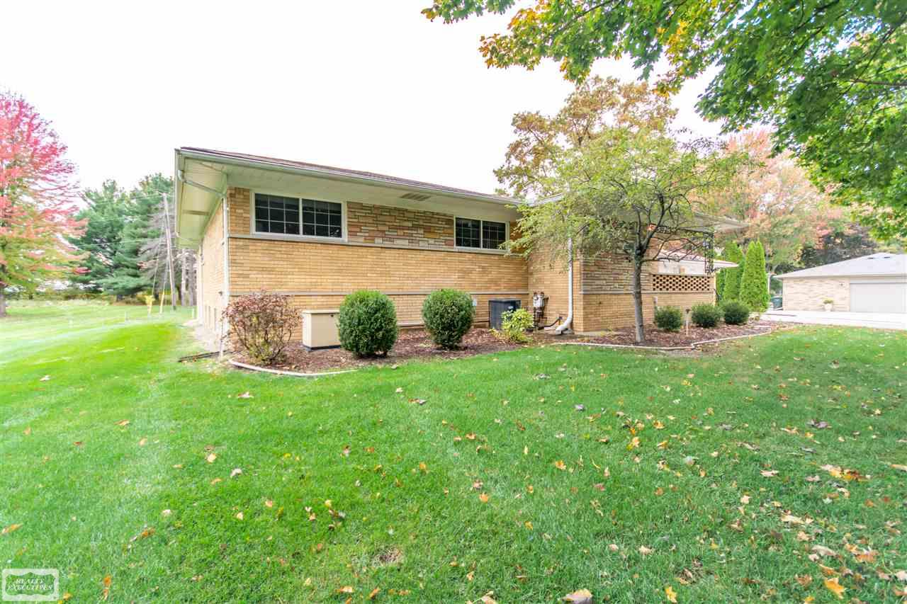 53261 Shelby Road Utica, MI 48316 - Photo 3 of 61 Gallery Image 3
