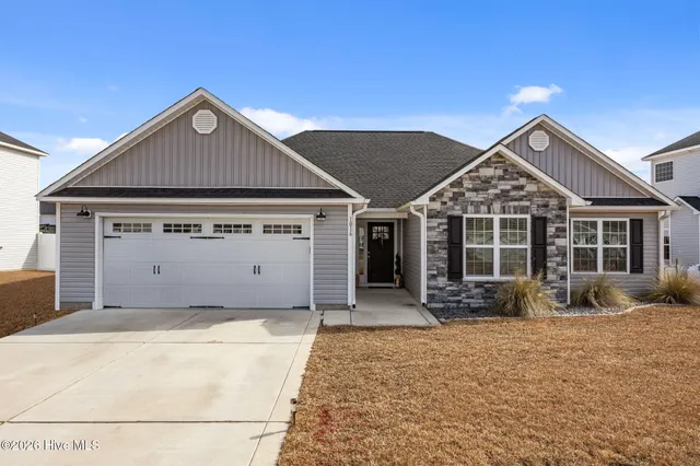$321,000 | 1016 Bluewater Boulevard, New Bern, NC 28562