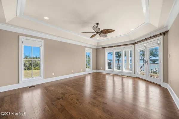 $1,900,000 | 112 Elizabeth's Way, Swansboro, NC 28584