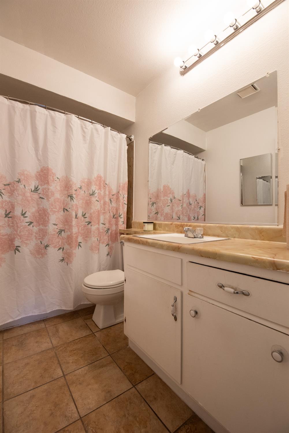 4025 Nugget Drive Modesto, CA 95355 - Photo 17 of 22