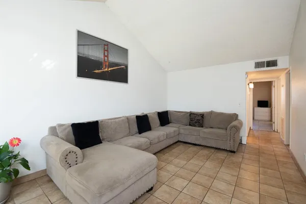 $350,000 | 4025 Nugget Drive, Modesto, CA 95355