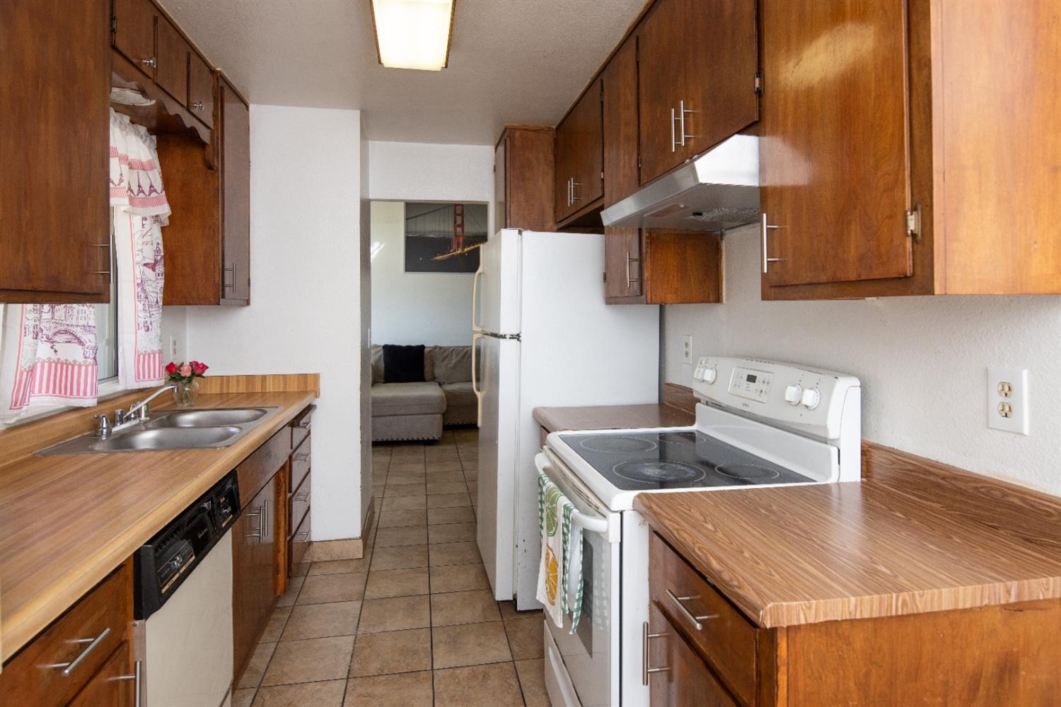 4025 Nugget Drive Modesto, CA 95355 - Photo 7 of 22