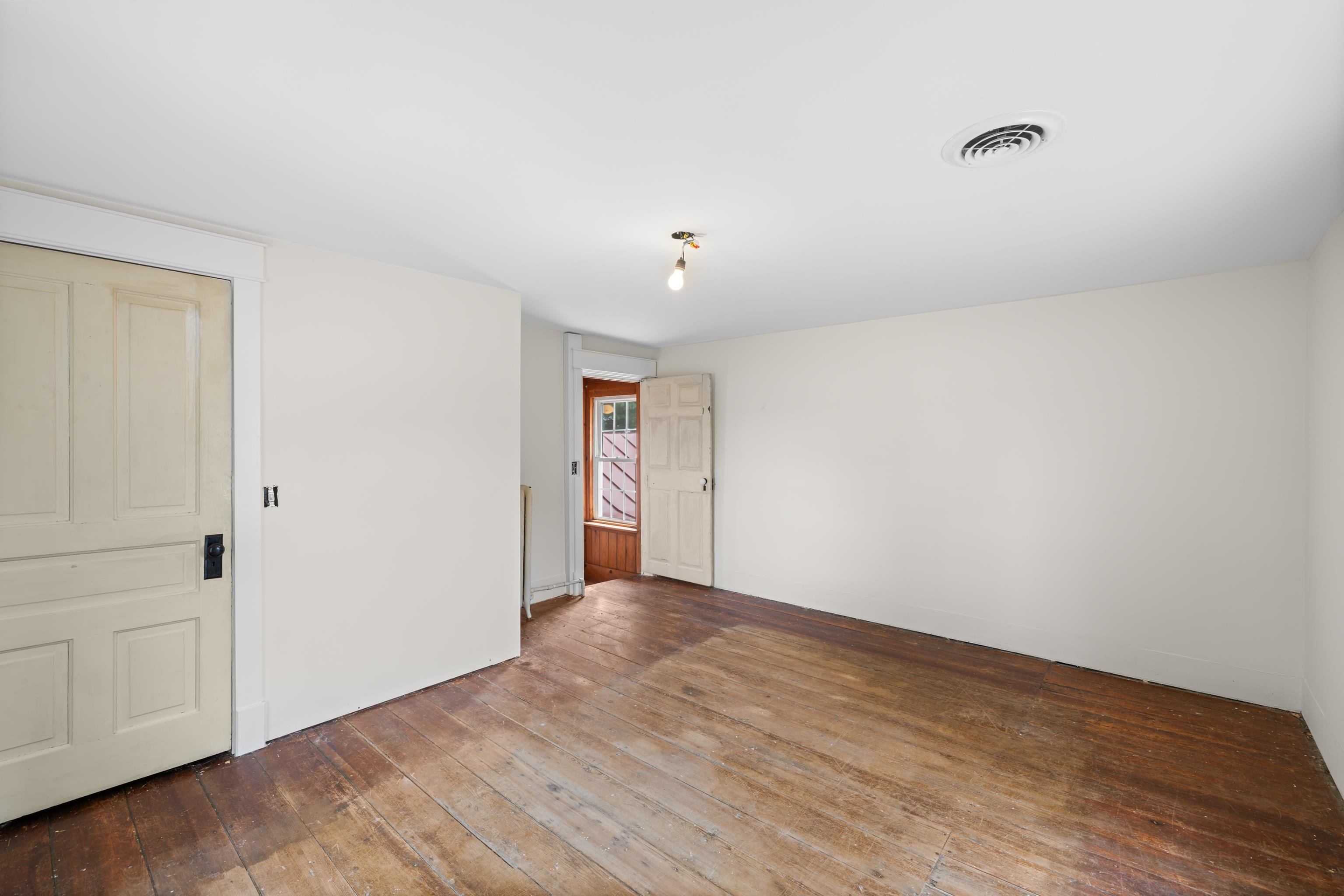 223 Cold Springs Road Stuarts Draft, VA 24477 - Photo 31 of 68 Gallery Image 31