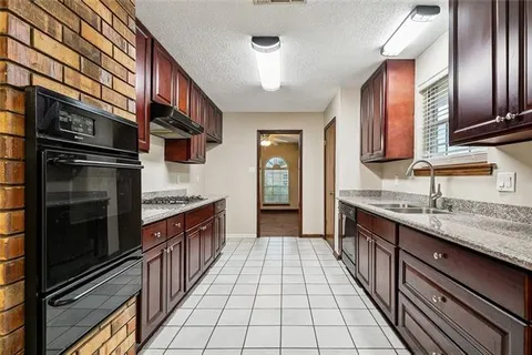 $319,000 | 1205 Giuffrias Avenue, Metairie, LA 70001