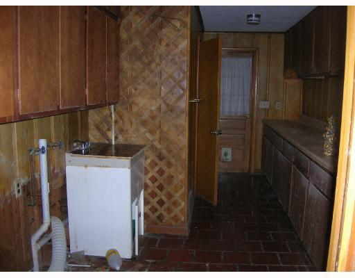 51422 Orange Road South Bend, IN 46628 - Photo 5 of 8 Gallery Image 5