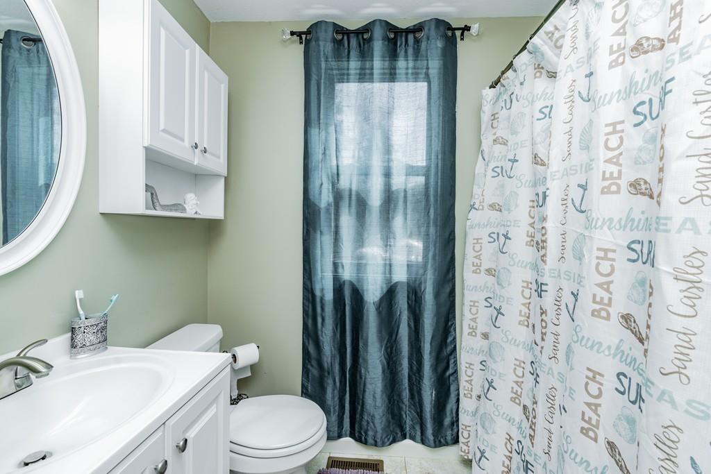 31 Tumbleweed Road Springfield, MA 01109 - Photo 24 of 29