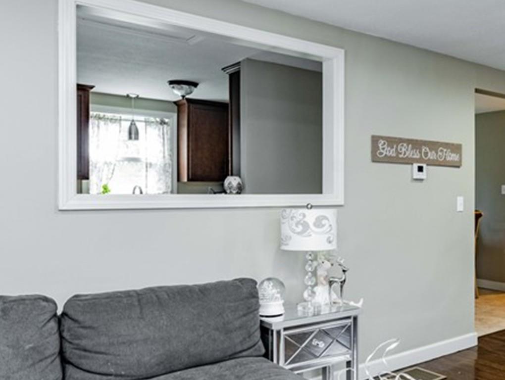31 Tumbleweed Road Springfield, MA 01109 - Photo 7 of 29