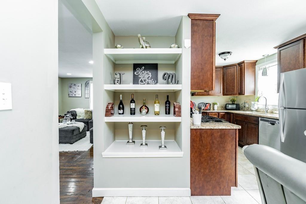 31 Tumbleweed Road Springfield, MA 01109 - Photo 10 of 29