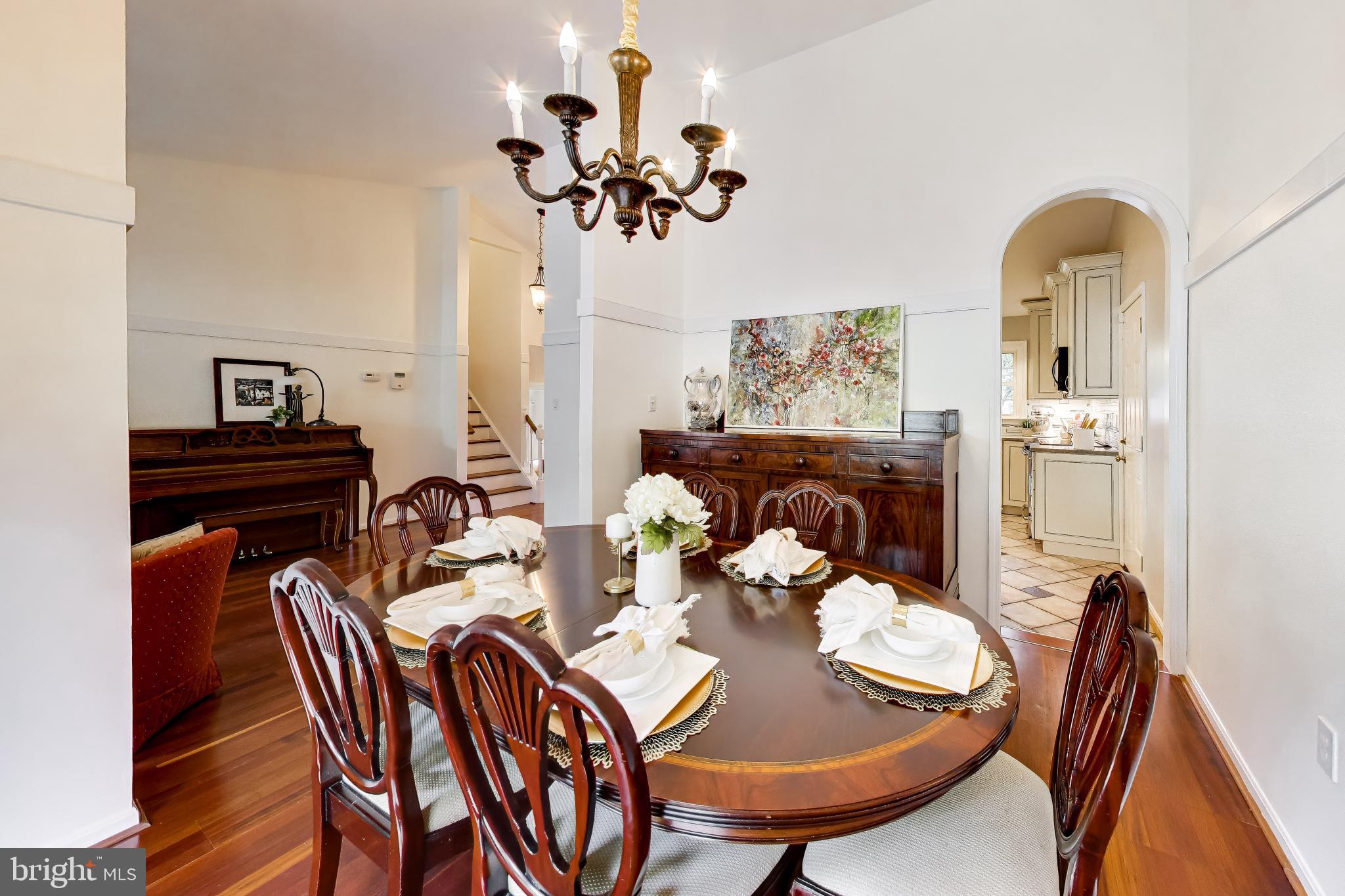 13382 Point Rider Lane Herndon, VA 20171 - Photo 10 of 44 Gallery Image 10