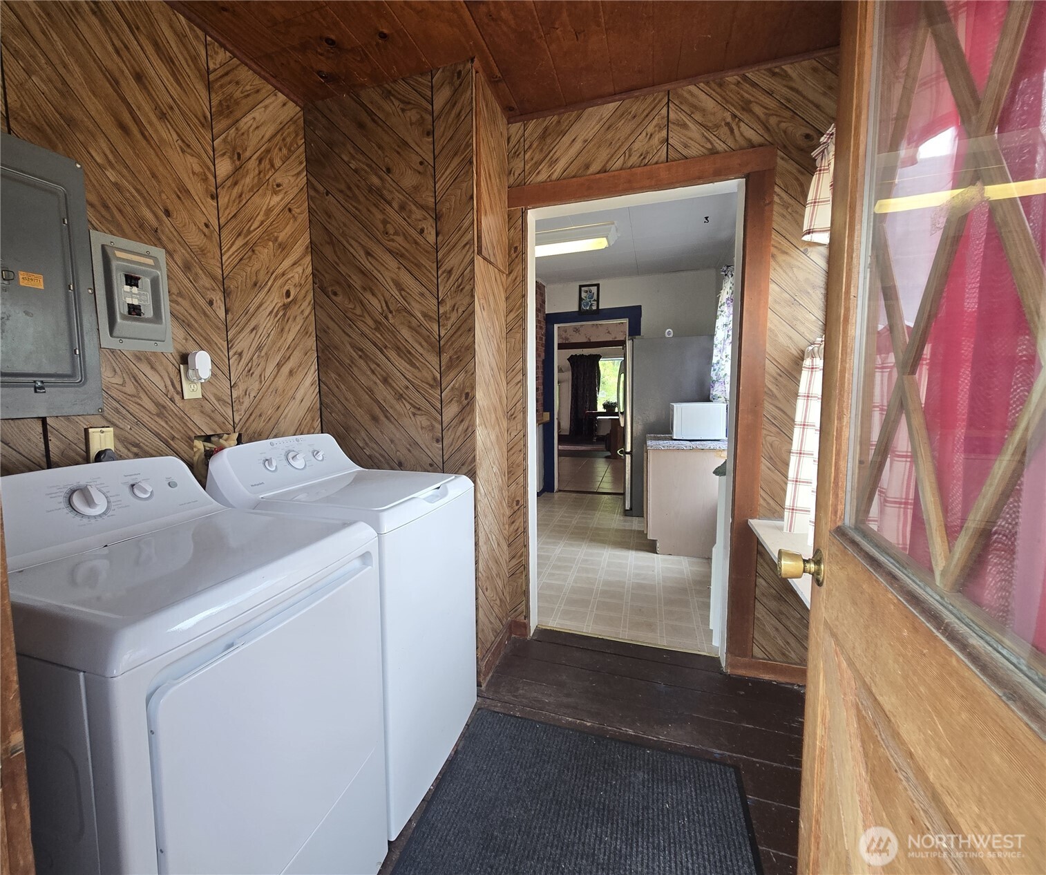 530 North Priest Road Sequim, WA 98382 - Photo 3 of 40 Gallery Image 3