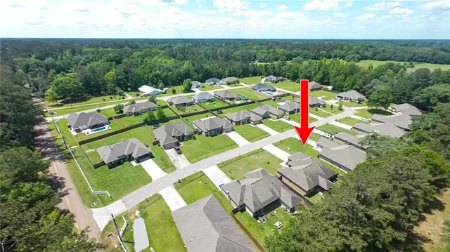 $295,000 | 47135 Vineyard Tr, Hammond, LA 70401