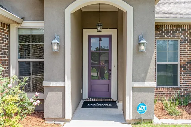 $295,000 | 47135 Vineyard Tr, Hammond, LA 70401