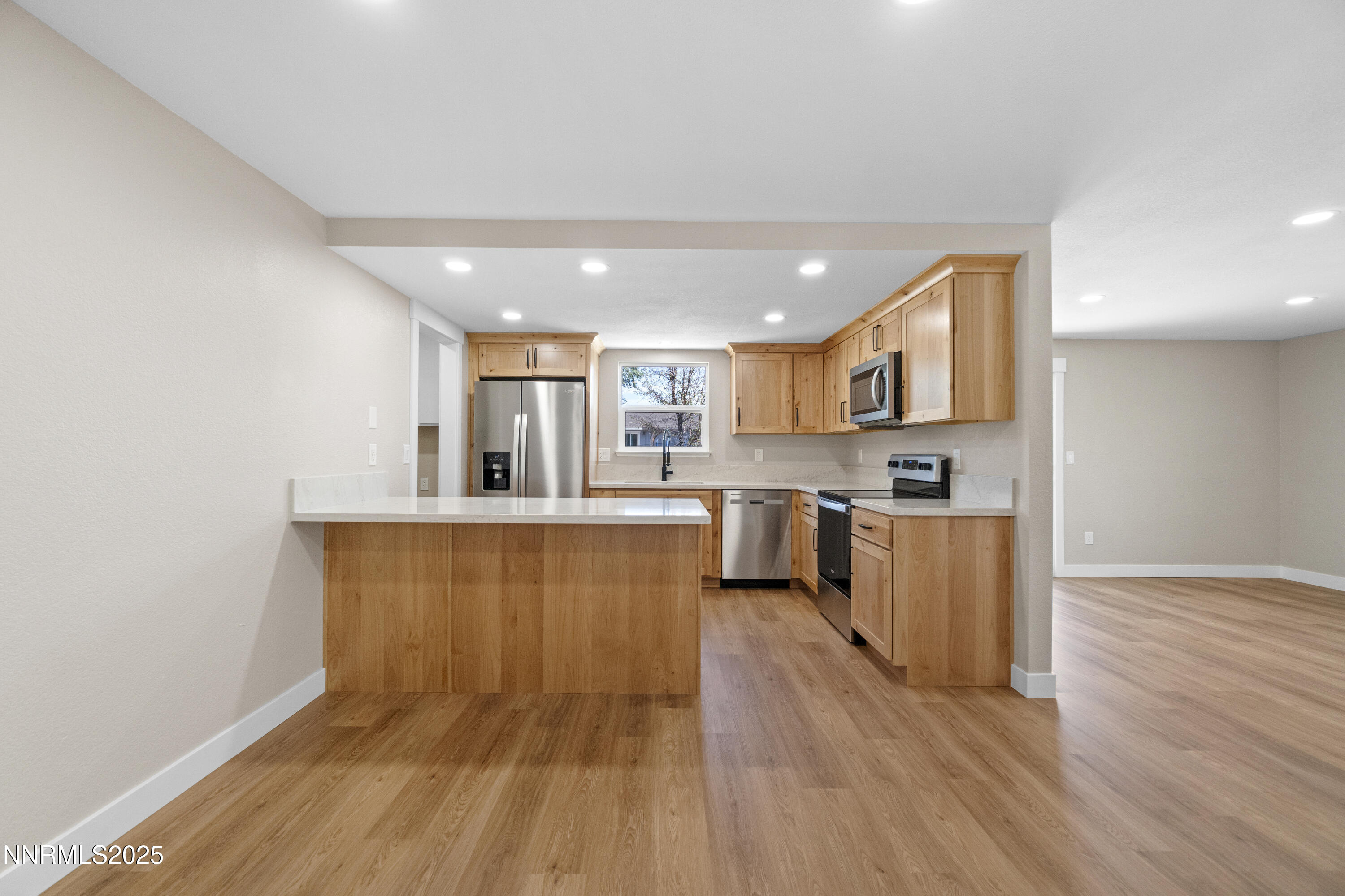 1358 Victoria Drive Gardnerville, NV 89460 - Photo 12 of 30 DSC07419