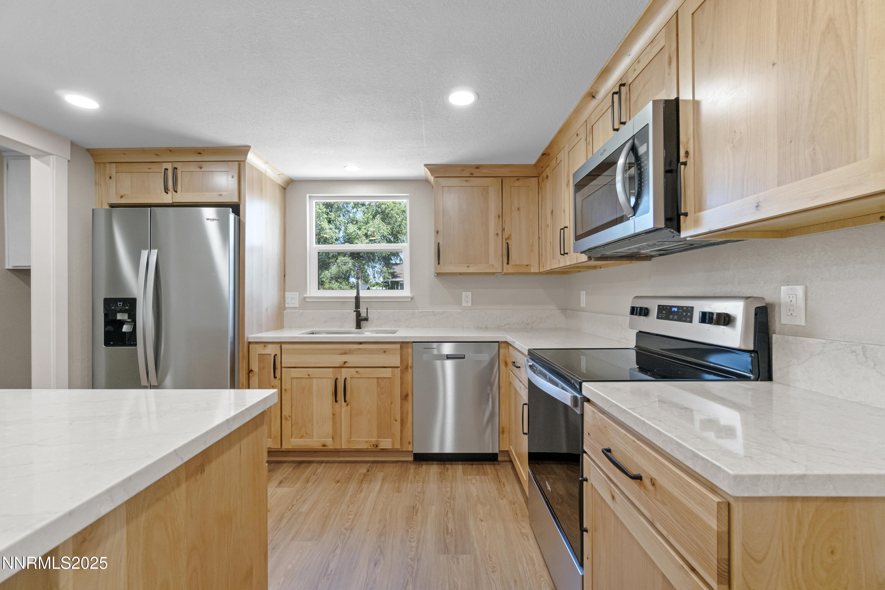 1358 Victoria Drive Gardnerville, NV 89460 - Photo 14 of 30 DSC07434