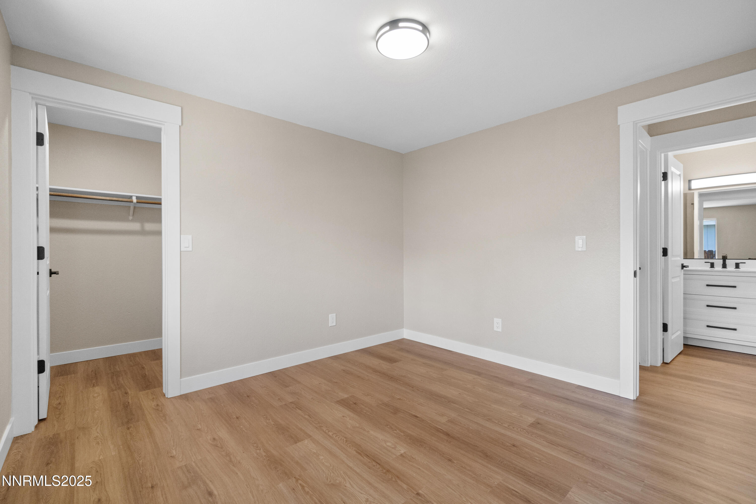 1358 Victoria Drive Gardnerville, NV 89460 - Photo 17 of 30 DSC07544