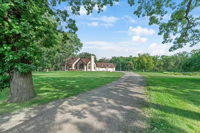 $625,000 | 13152 97th Street Southeast, Becker, MN 55308