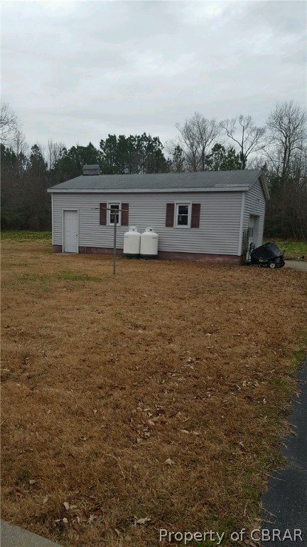 8143 Guinea Road Hayes, VA 23072 - Photo 4 of 15 Gallery Image 4