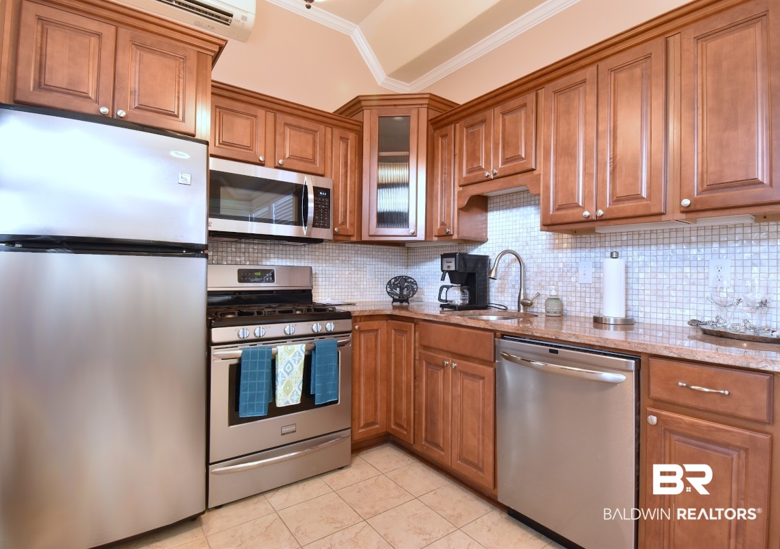 28888 Canal Road, Unit 44 Orange Beach, AL 36561 - Photo 5 of 10