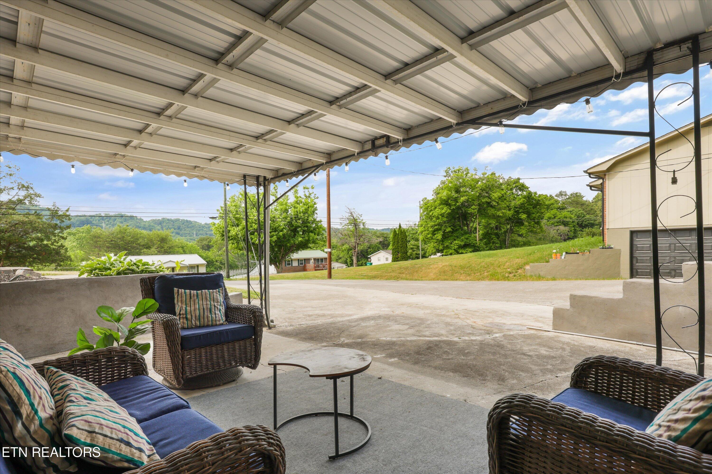 5524 Carter Road Knoxville, TN 37918 - Photo 40 of 57 Patio