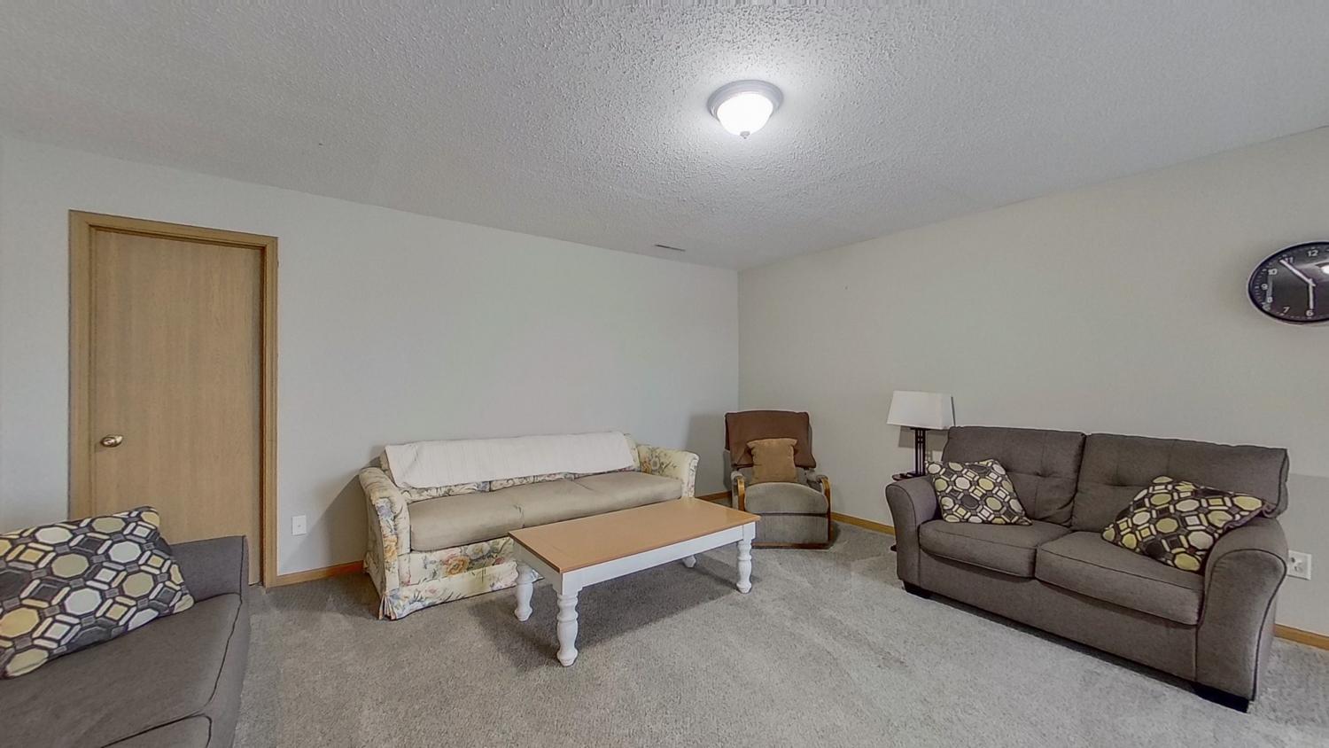 5507 Kingsbury Street Northwest Rochester, MN 55901 - Photo 16 of 23 Gallery Image 16