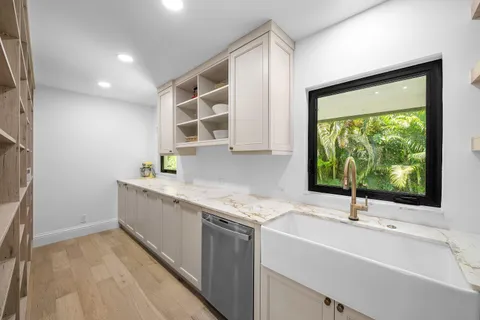 $2,750,000 | 3235 Hyde Circle, Boca Raton, FL 33434