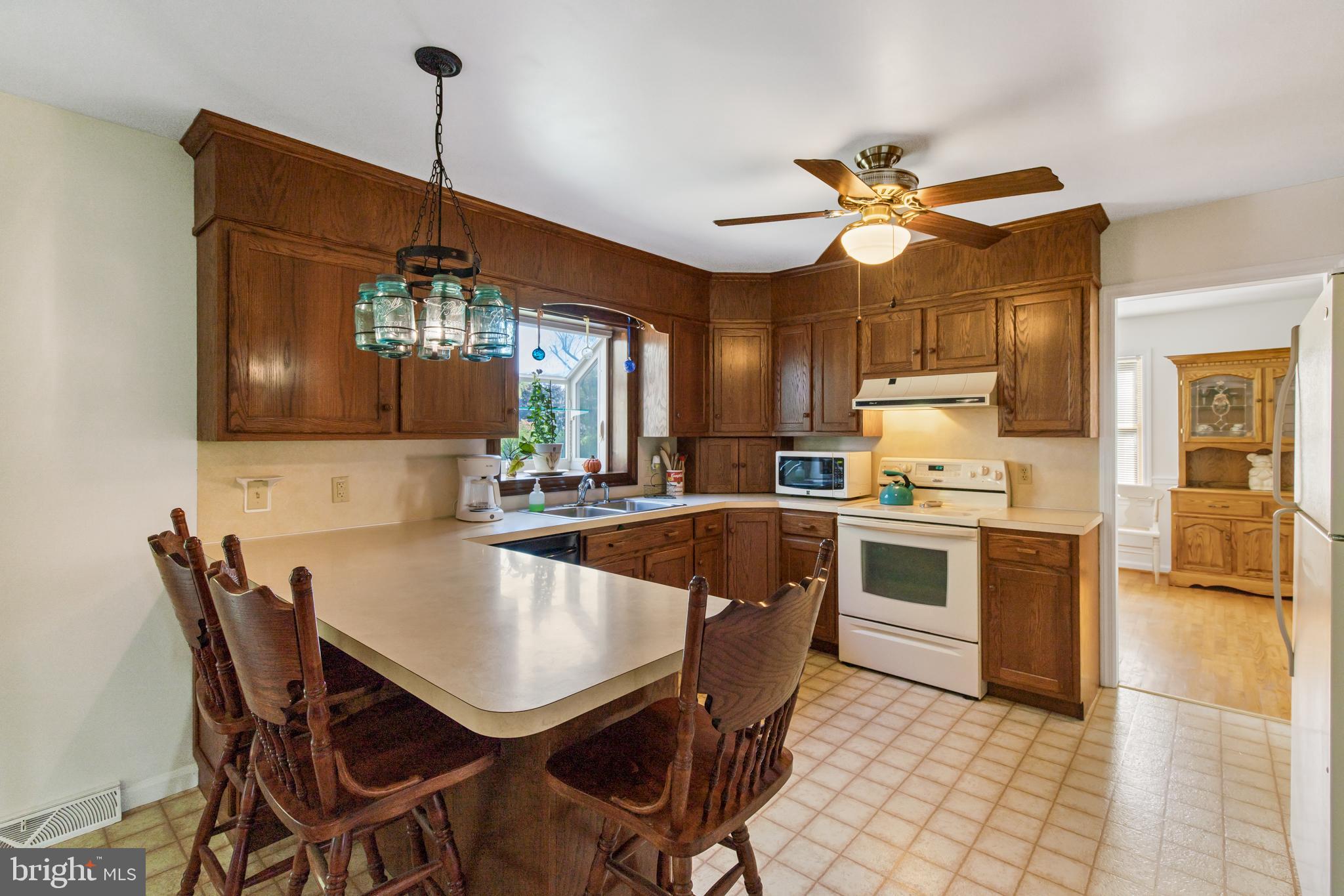 205 Run Valley Road Conestoga, PA 17516 - Photo 14 of 40 Kitchen