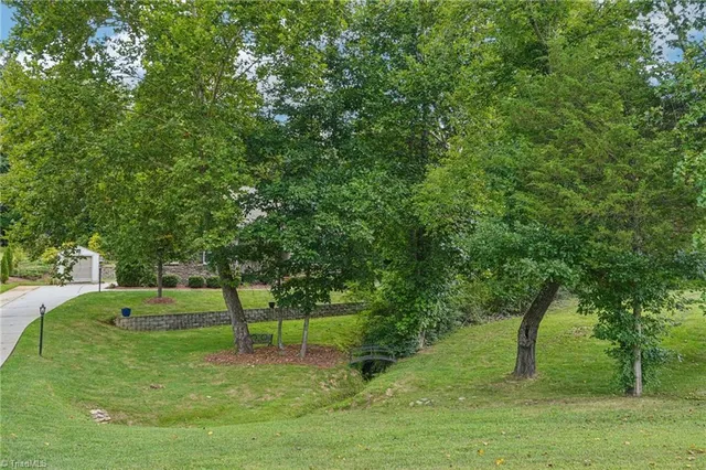 $505,000 | 1550 Pike Pl Court, Kernersville, NC 27284